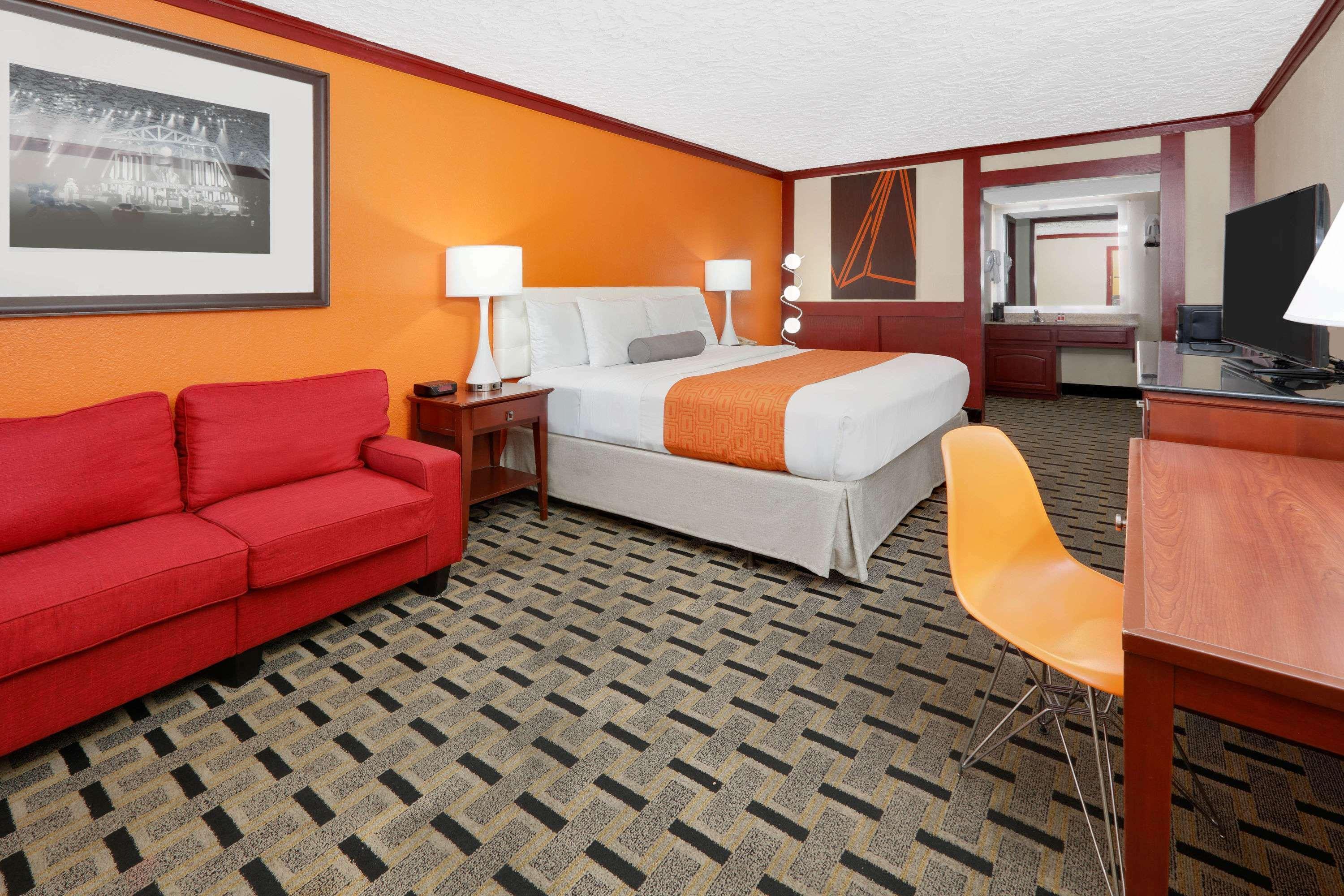 Howard Johnson By Wyndham San Marcos Exteriér fotografie