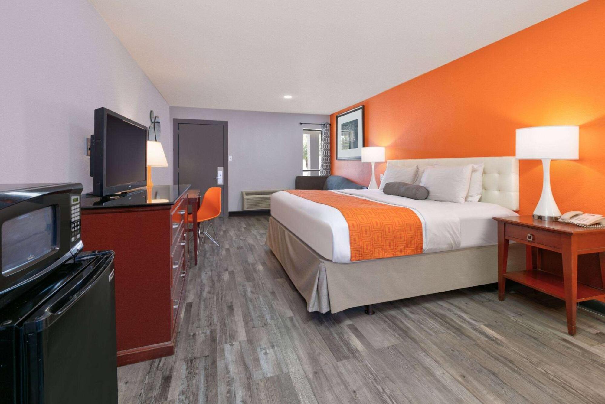Howard Johnson By Wyndham San Marcos Exteriér fotografie