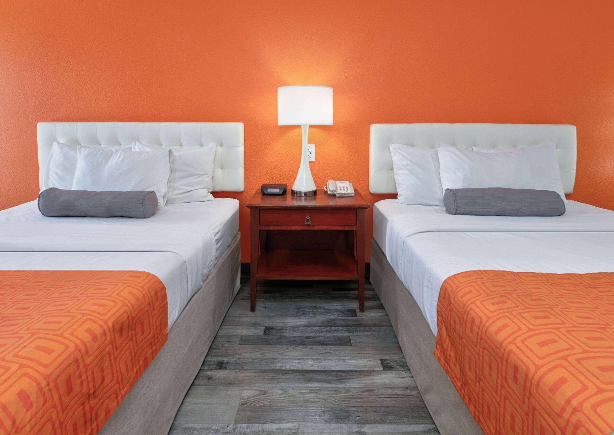 Howard Johnson By Wyndham San Marcos Exteriér fotografie