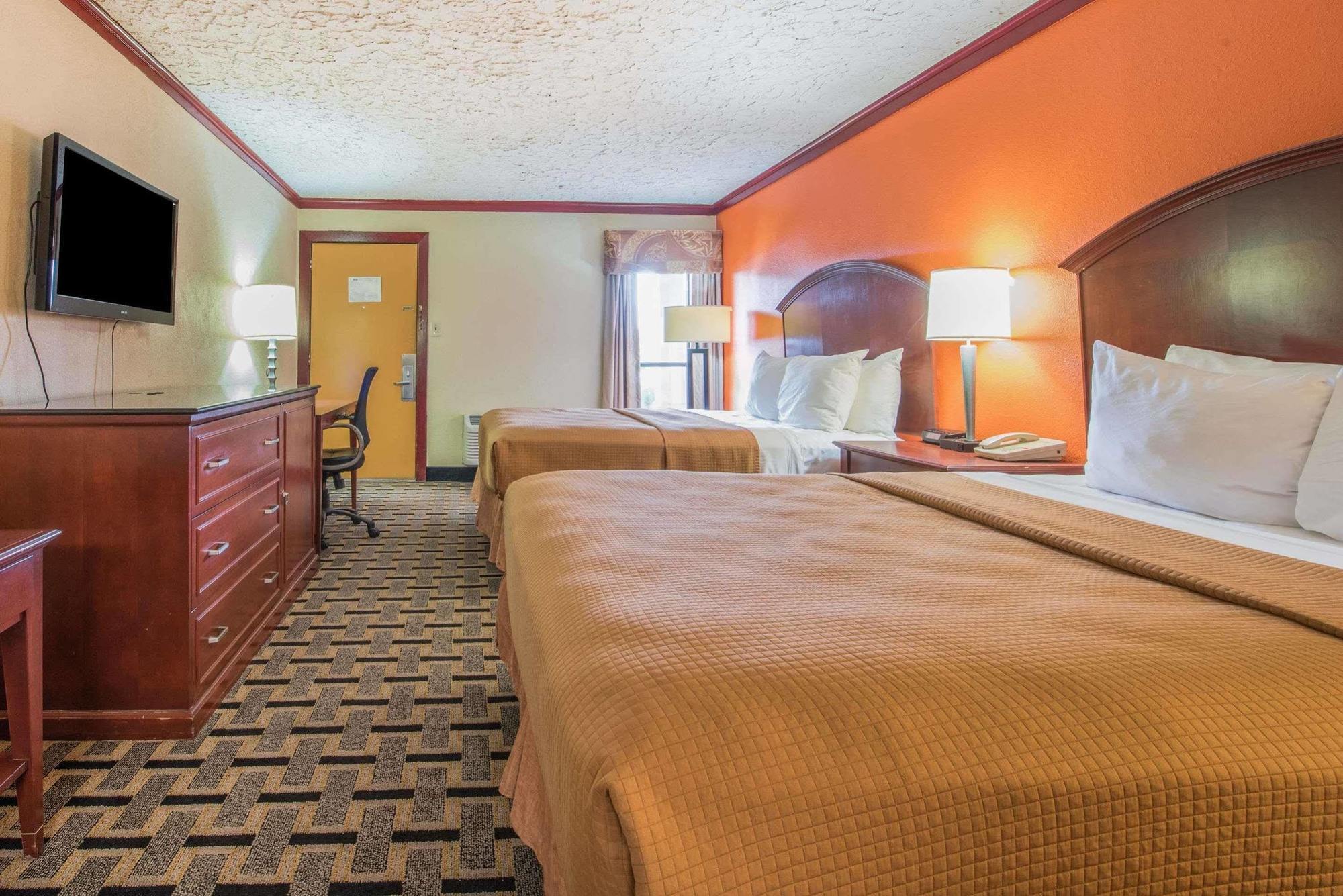 Howard Johnson By Wyndham San Marcos Exteriér fotografie